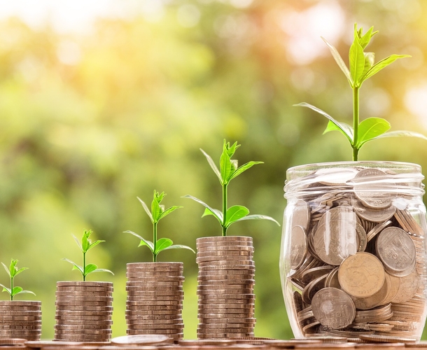 Key financial lessons mothers should be teaching their children