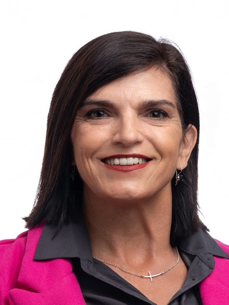 Laetitia Olivier | Is your financial plan written for the woman you used to be?