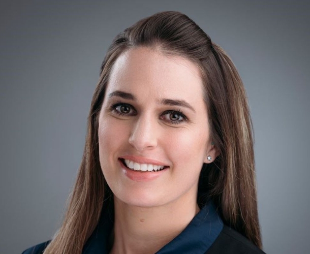 Balancing Liability Risk: PI for financial institutions and advisors - Aon SA